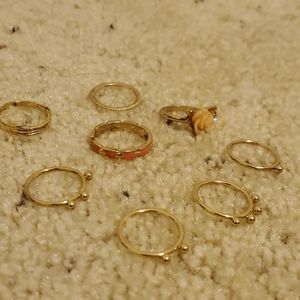 8 pack of gold rings